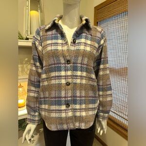 Women’s Mystree Flannel Jacket - Size Small